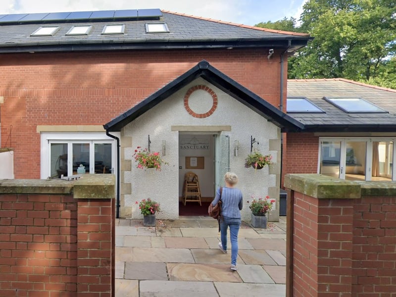 A vegan and vegetarian cafe on Dewhurst Road. Located inside a healing centre with a Google Reviews rating of 4.8, the cafe itself only exists on Tripadvisor where it has a rating of 4.3. 