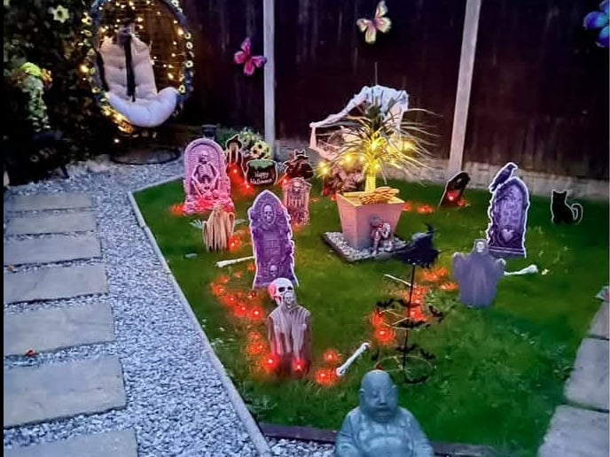 Skeletons and bones in Graveyard Grove 