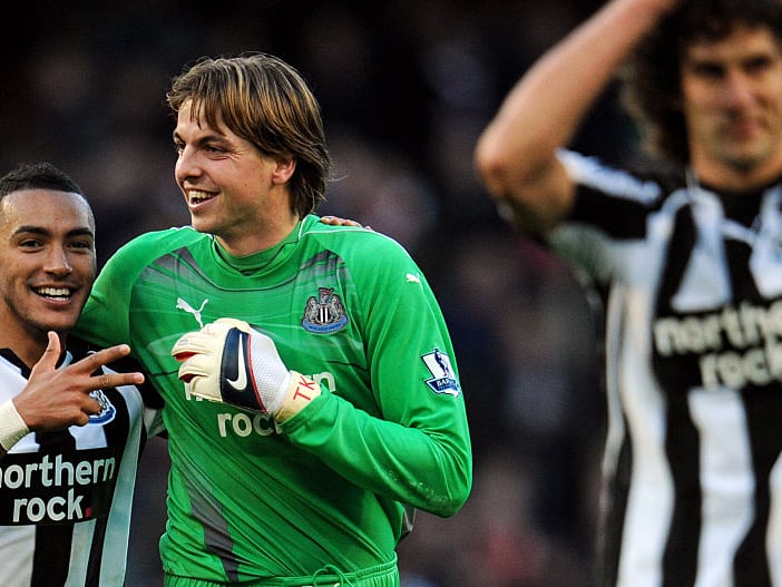 Simpson, now 39, currently works as a player-coach for the UAE Second Division club Arabian Falcons in Dubai under former Newcastle midfielder Jonjo Shelvey.