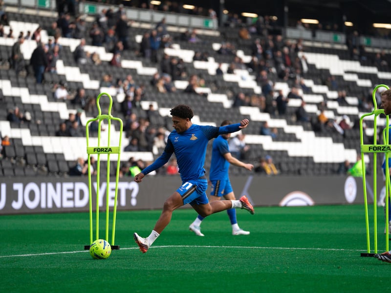 Struggled to influence the game on either the right or left side of the pitch. A subdued display.