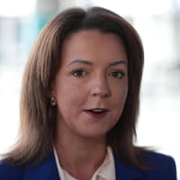 Sinn Féin MLA Liz Kimmins meets Health Minister Robbie Butler to discuss Daisy Hill maternity services